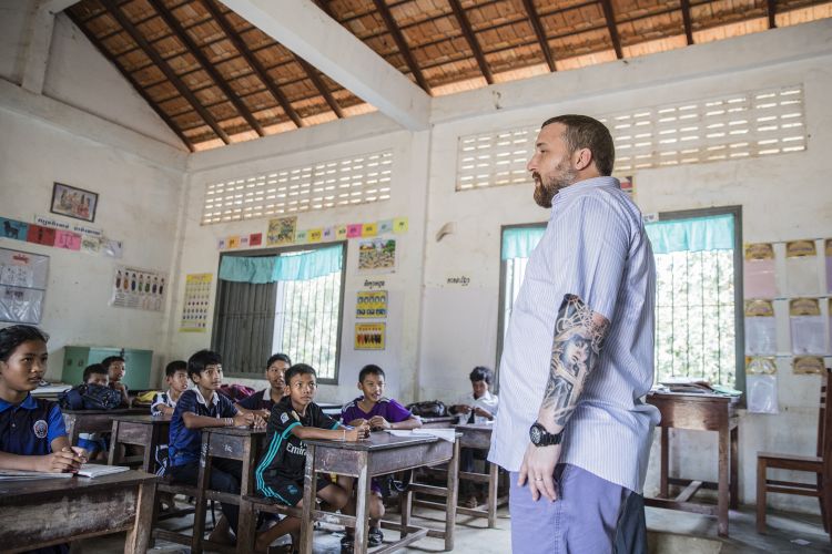 Rock-Foundation-Cambodia-Community-Education